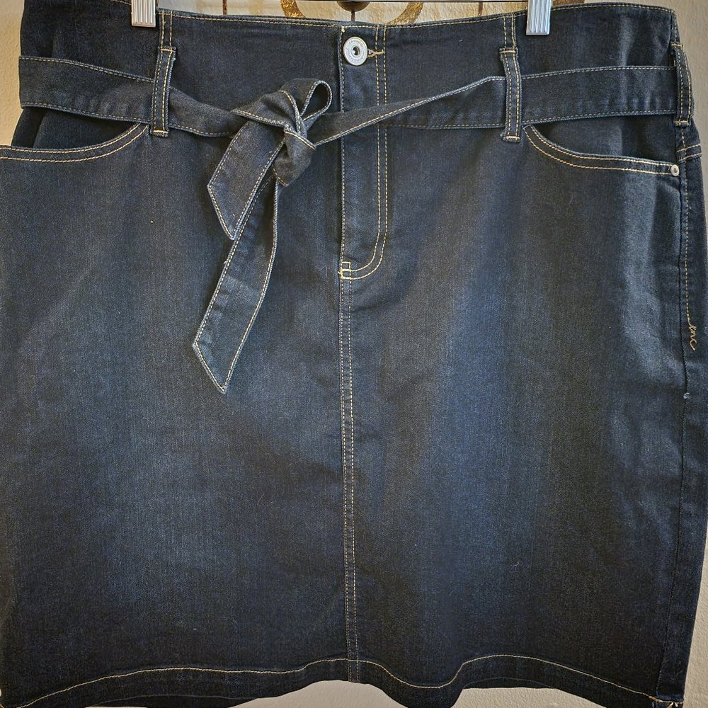 INC Mini Dark Denim Pencil Skirt Belted NEW